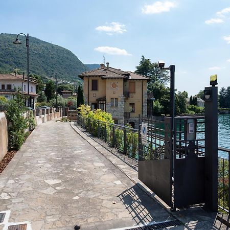 Villa Cecilia - Pieds Dans L'Eau Sulzano Exteriér fotografie